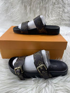 LS SANDALS